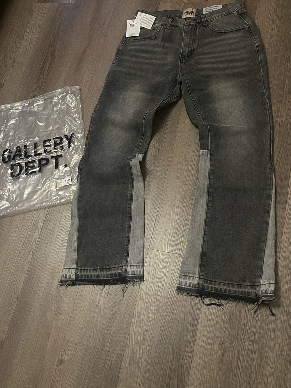 Gallery Dept Two-Tone Washed Black/Gray Relaxed Jeans